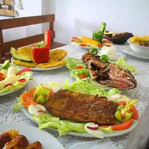 Casa Vieja Отель Санта-Марта