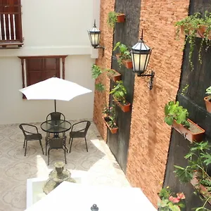 Casa La Fleur Отель Медельин