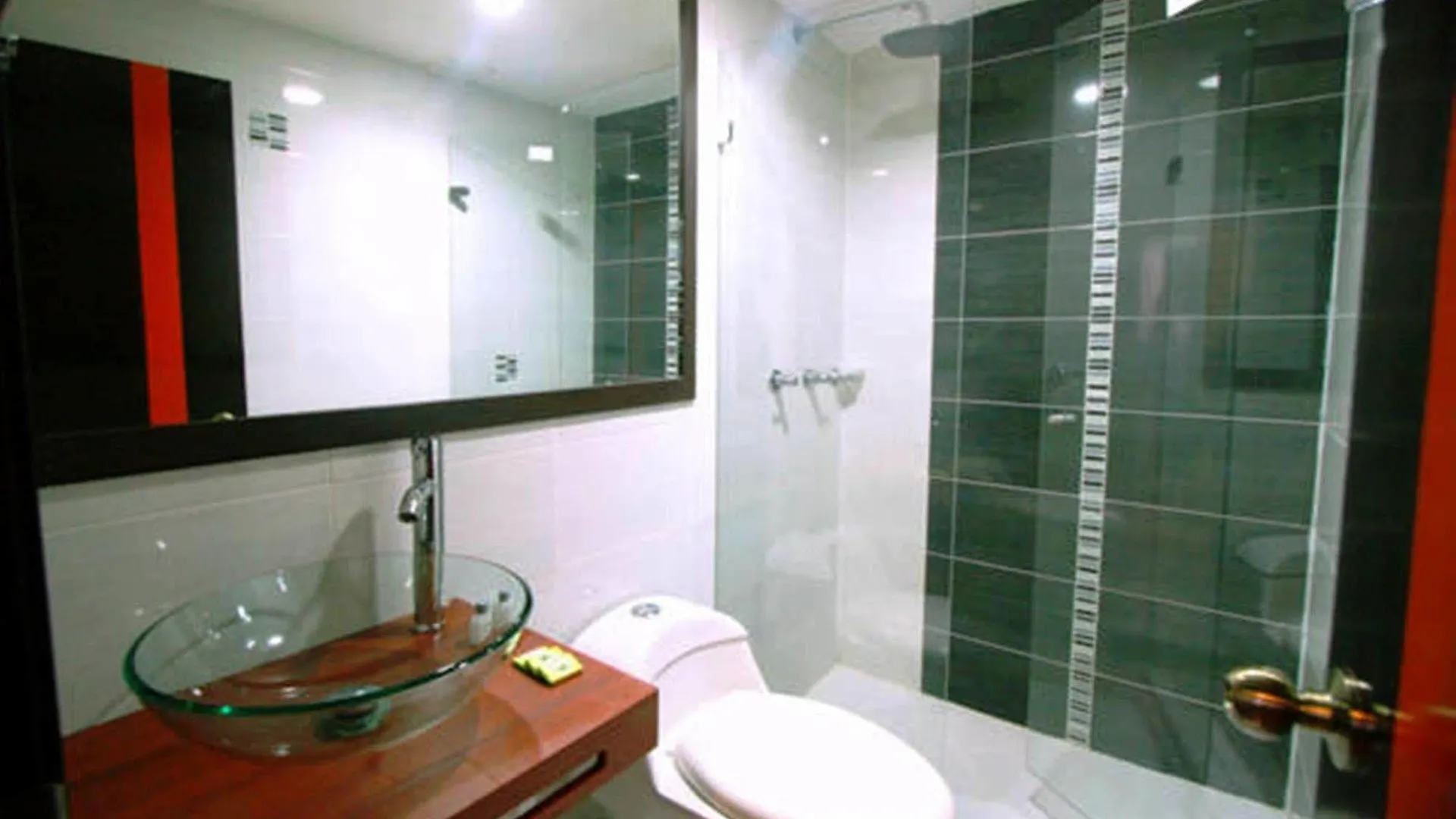 Hotel Expo Inn Embajada Bogota